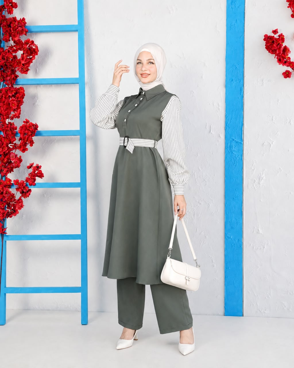 طقم أناقة بخطوط مميزة