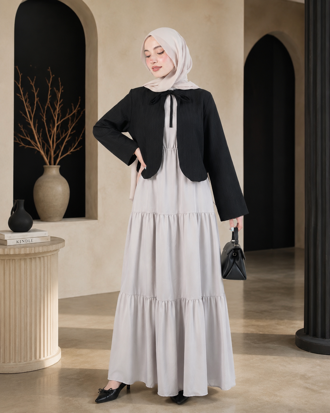 طقم تنورة قطعتين بتصميم أنيق