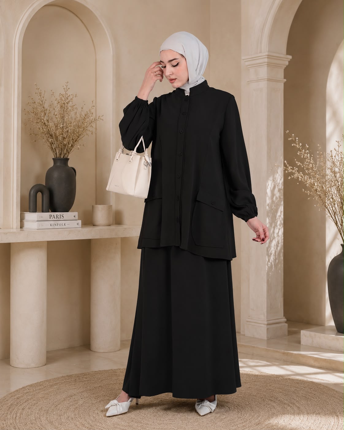 طقم تنورة كلاسيكي بأزرار
